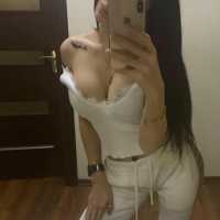 Muhteşem Anların Kapısını Açan Erdemli Escort